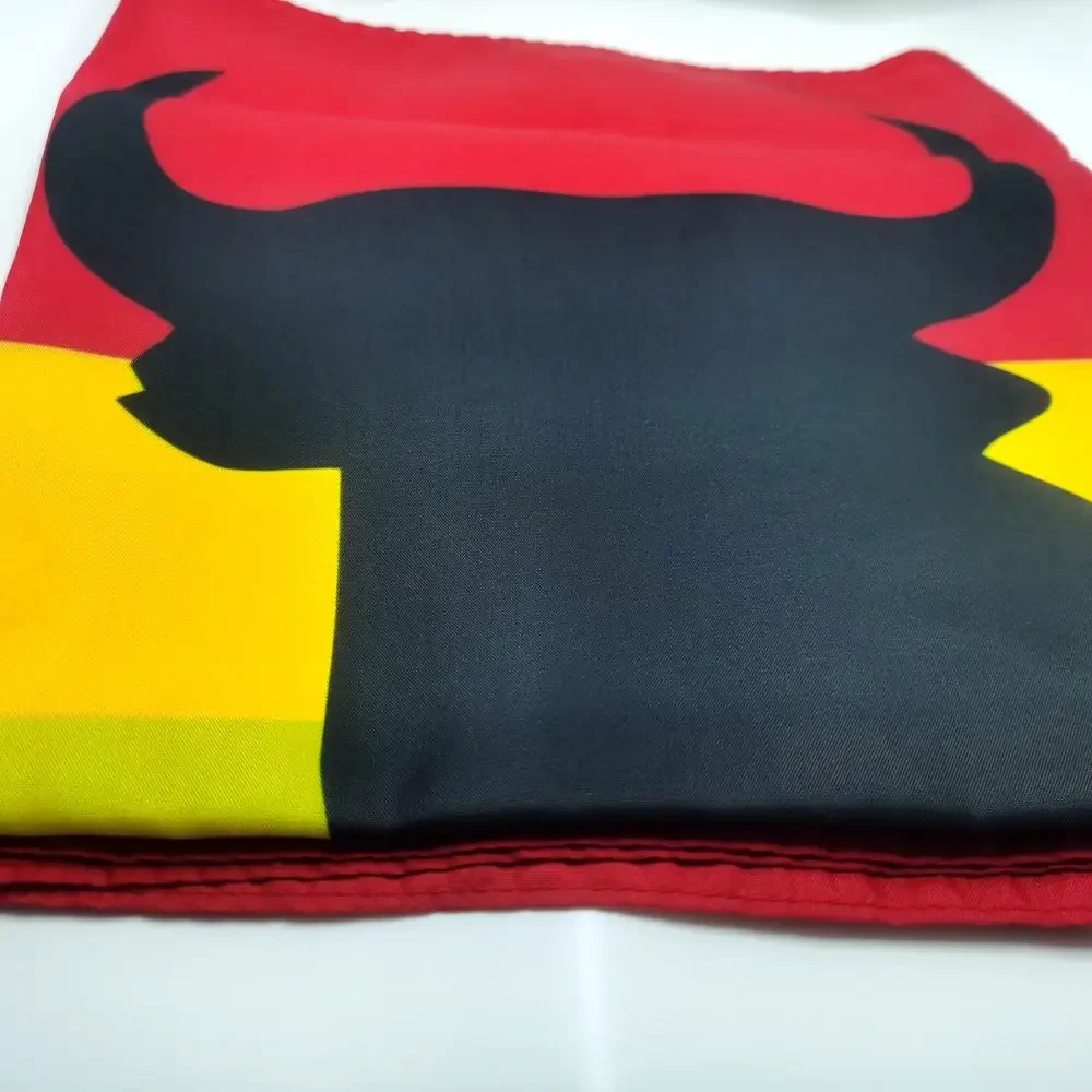 Bandera de toro de España para - Fallout Cosplay Prop reseña y precio