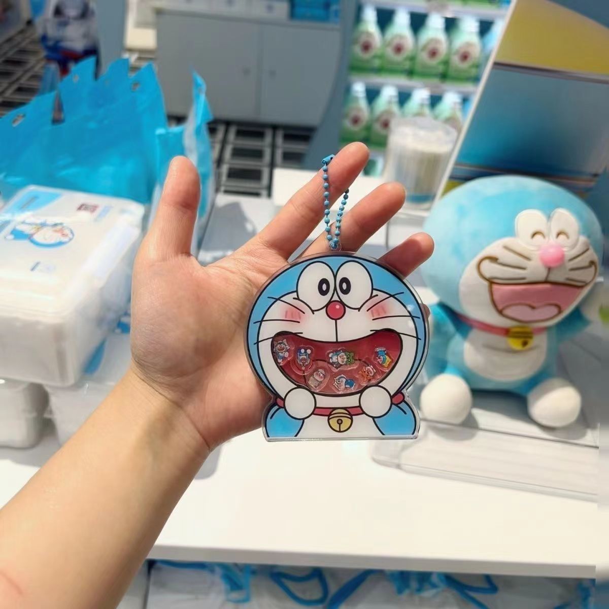 Llavero de Doraemon con diseño - Acrylic Cosplay Prop reseña y precio
