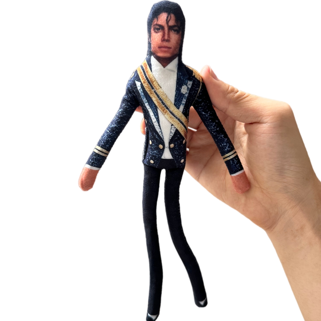 Muñeco de Peluche de Michael J - Cosplay Prop reseña y precio